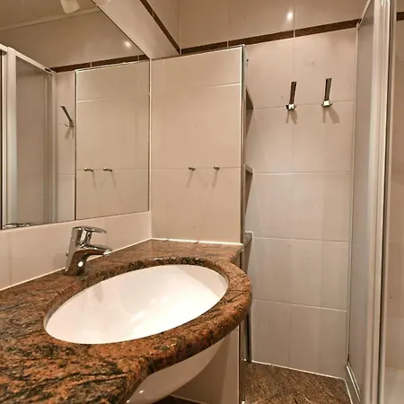 Apartment Res-408-residenz-teilseeblick
